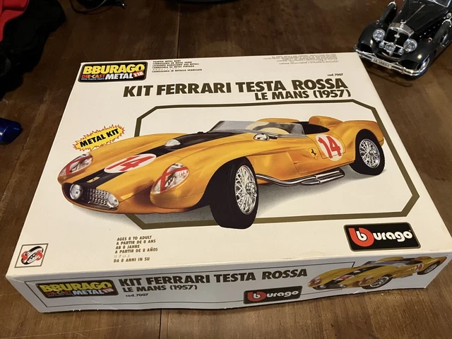 Burago Ferrari 250 testa rossa 1/18 rouge - Collection